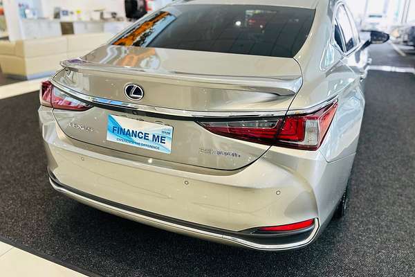 2020 Lexus ES ES300h Sports Luxury AXZH10R