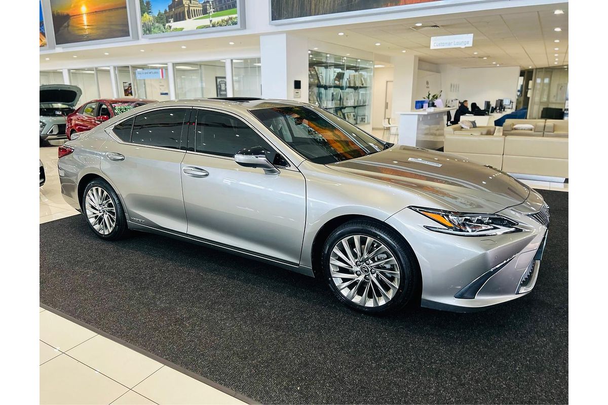 2020 Lexus ES ES300h Sports Luxury AXZH10R