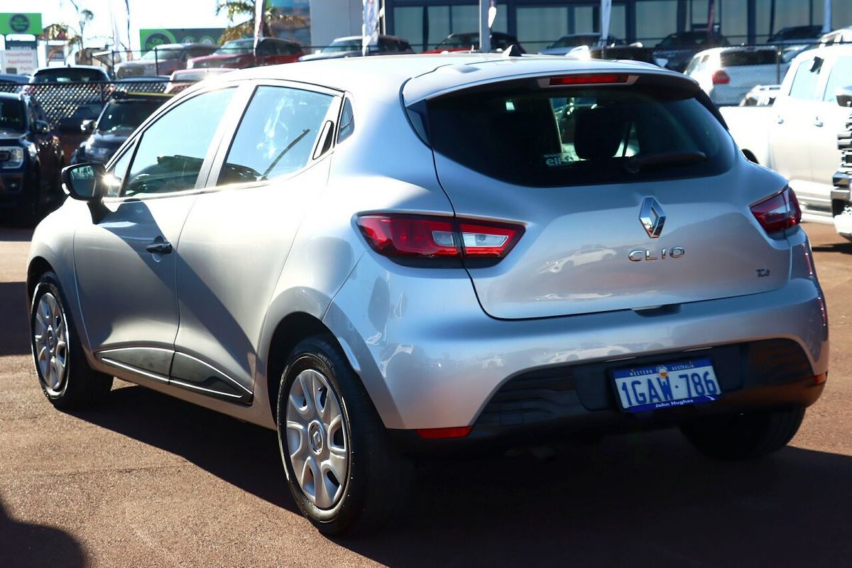 2016 Renault Clio Authentique IV B98