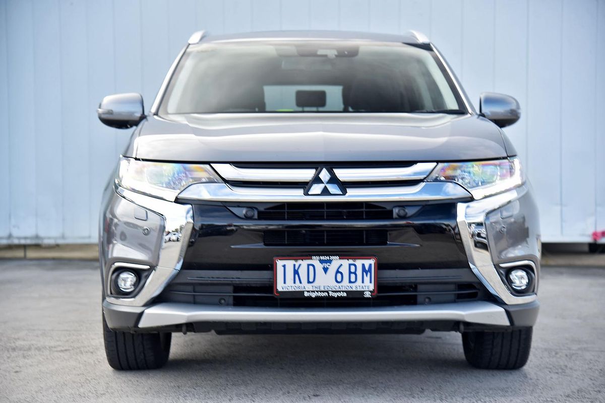 2017 Mitsubishi Outlander Exceed ZK