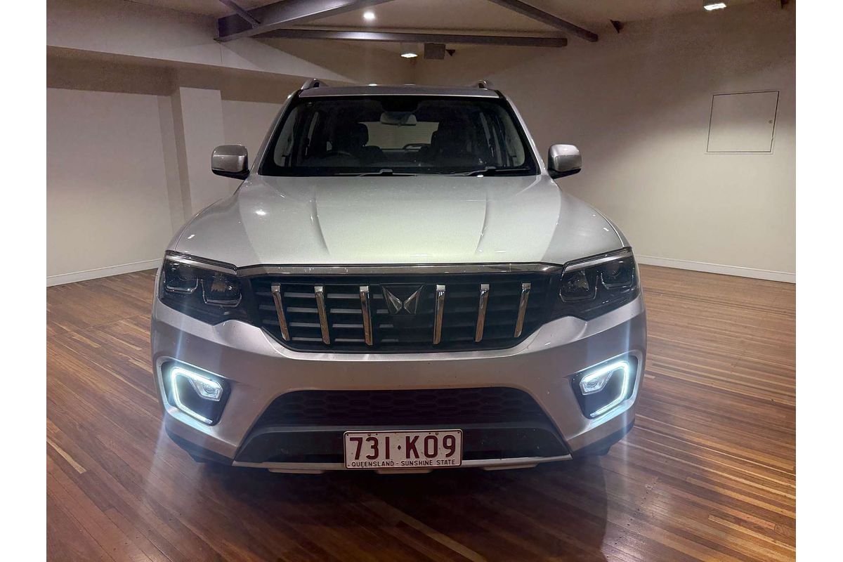 2023 Mahindra Scorpio Z8