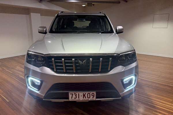 2023 Mahindra Scorpio Z8