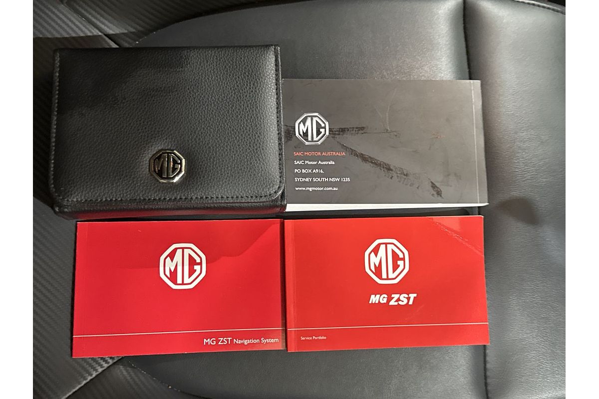2022 MG ZST Excite