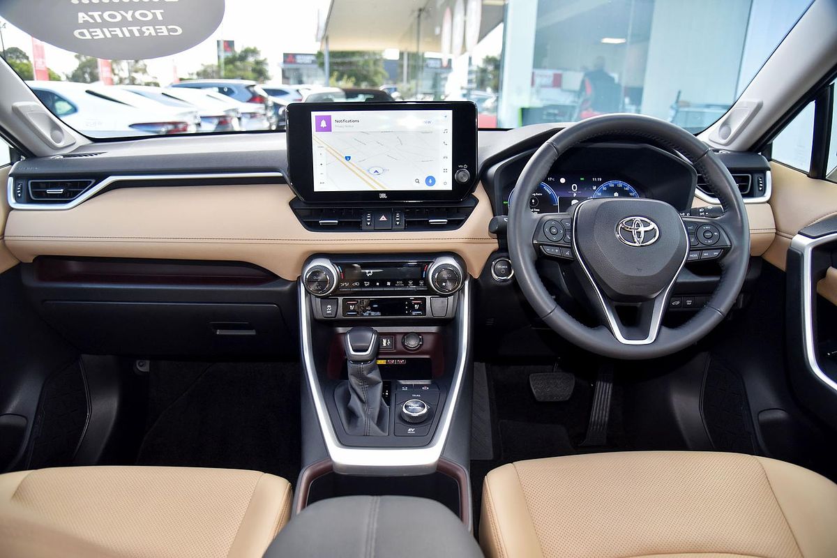 2024 Toyota RAV4 Cruiser AXAH54R