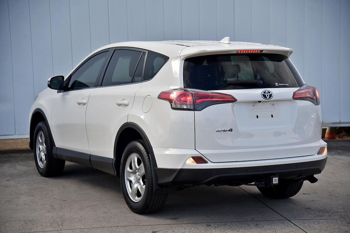 2017 Toyota RAV4 GX ZSA42R