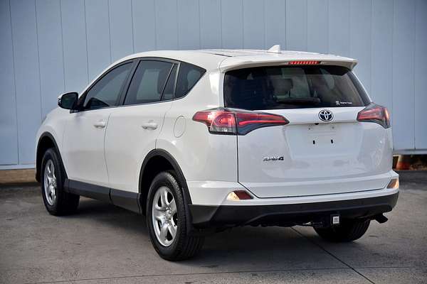 2017 Toyota RAV4 GX ZSA42R