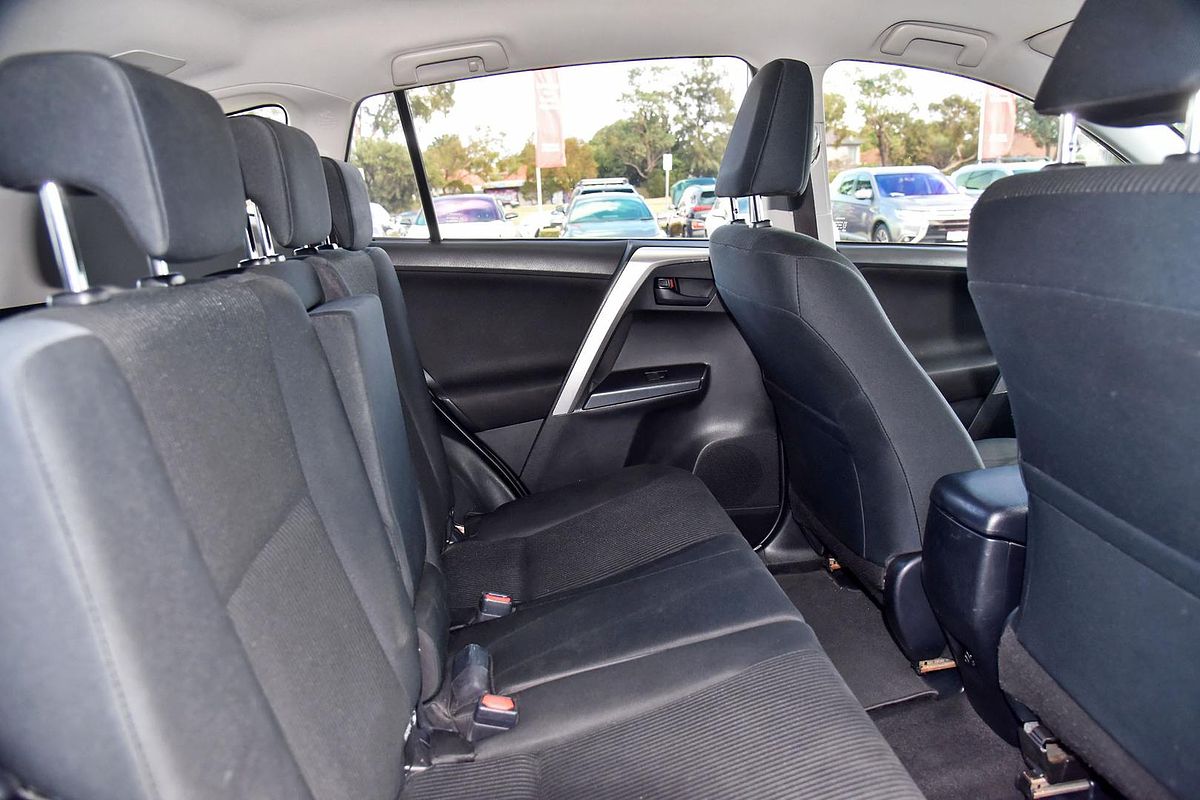 2017 Toyota RAV4 GX ZSA42R