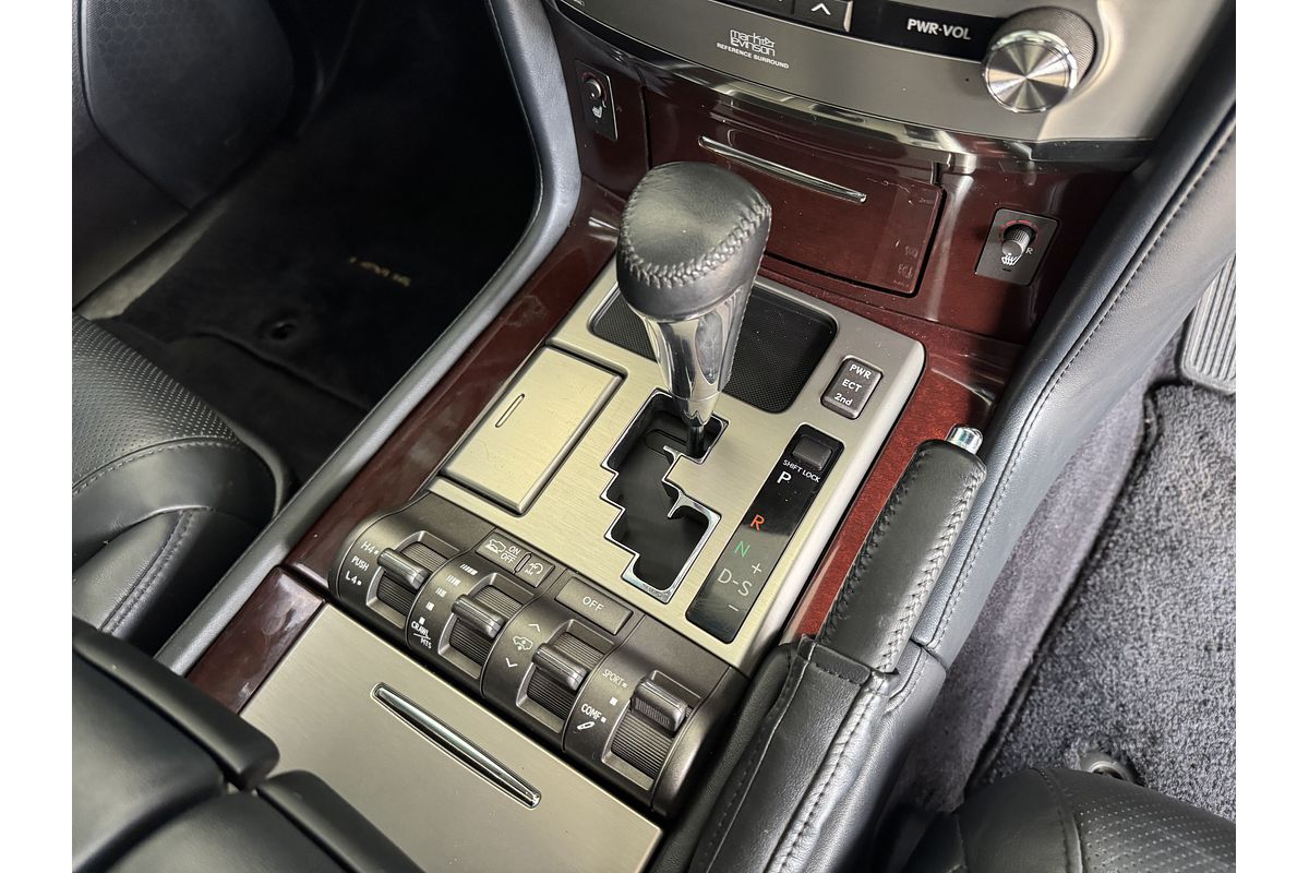 2015 Lexus LX LX570 URJ201R