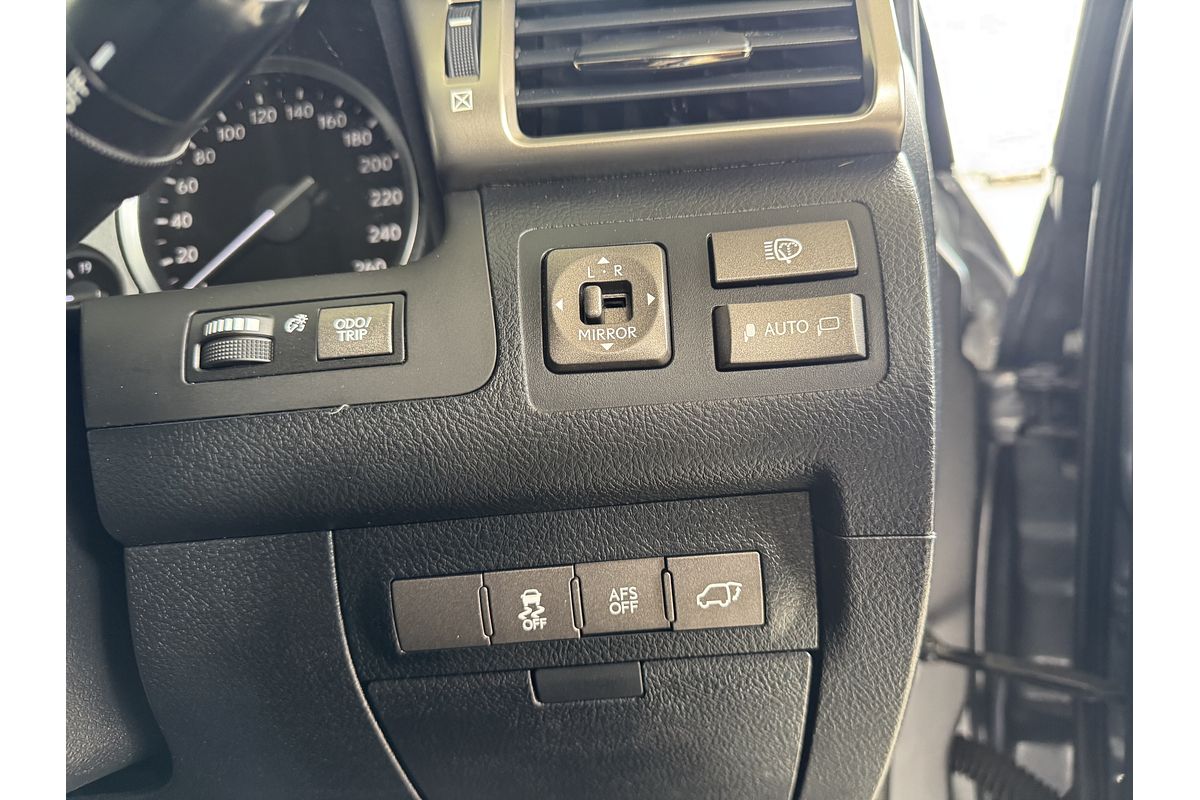 2015 Lexus LX LX570 URJ201R