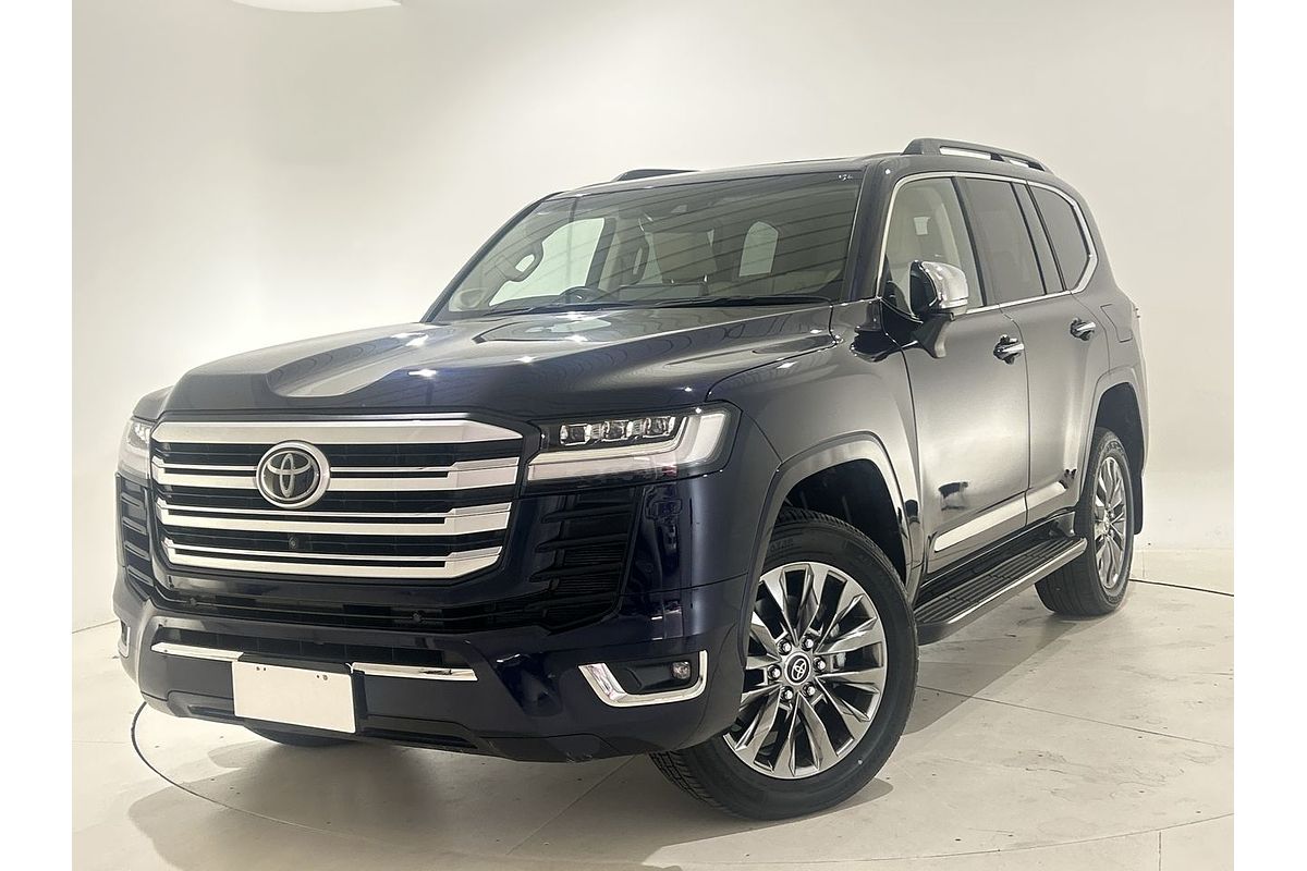 2022 Toyota Landcruiser Sahara ZX FJA300R