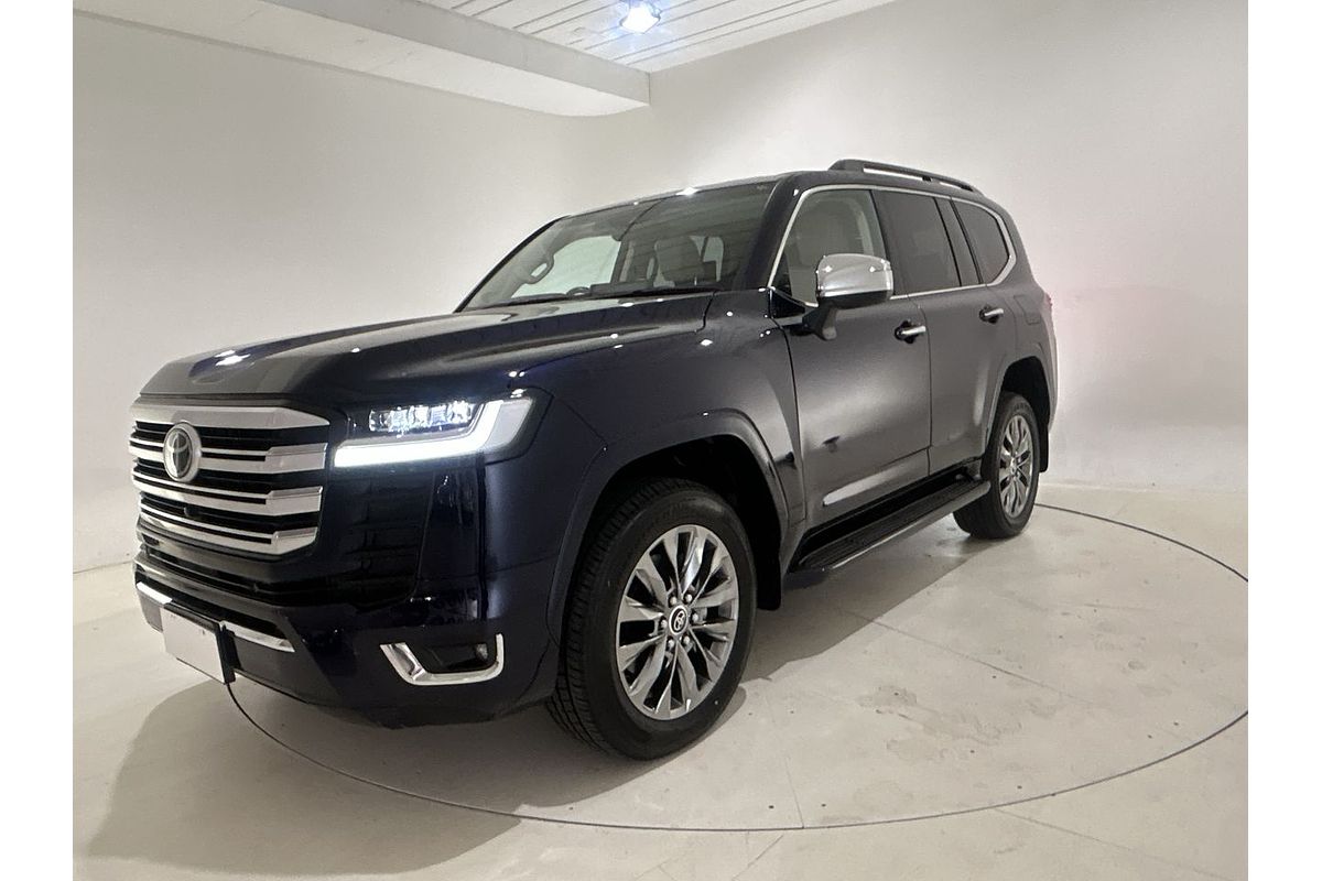 2022 Toyota Landcruiser Sahara ZX FJA300R