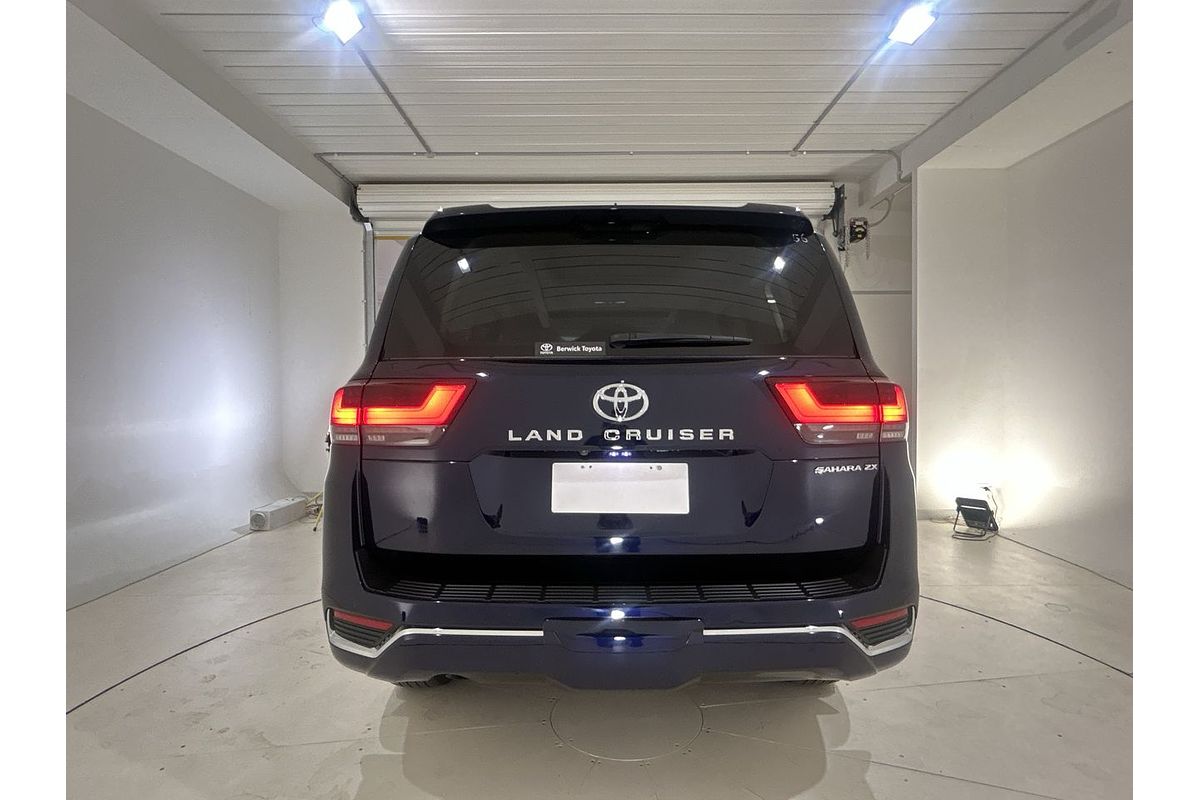 2022 Toyota Landcruiser Sahara ZX FJA300R