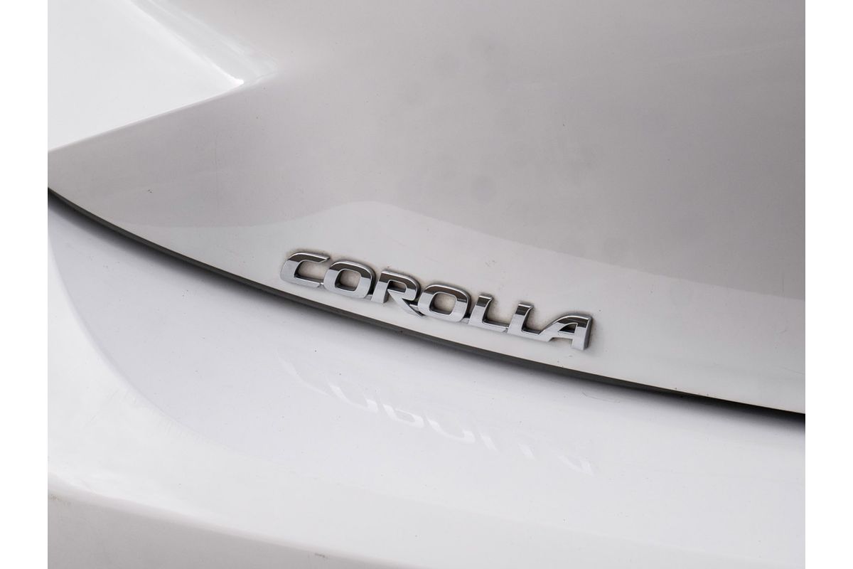 2023 Toyota Corolla SX Hybrid ZWE219R