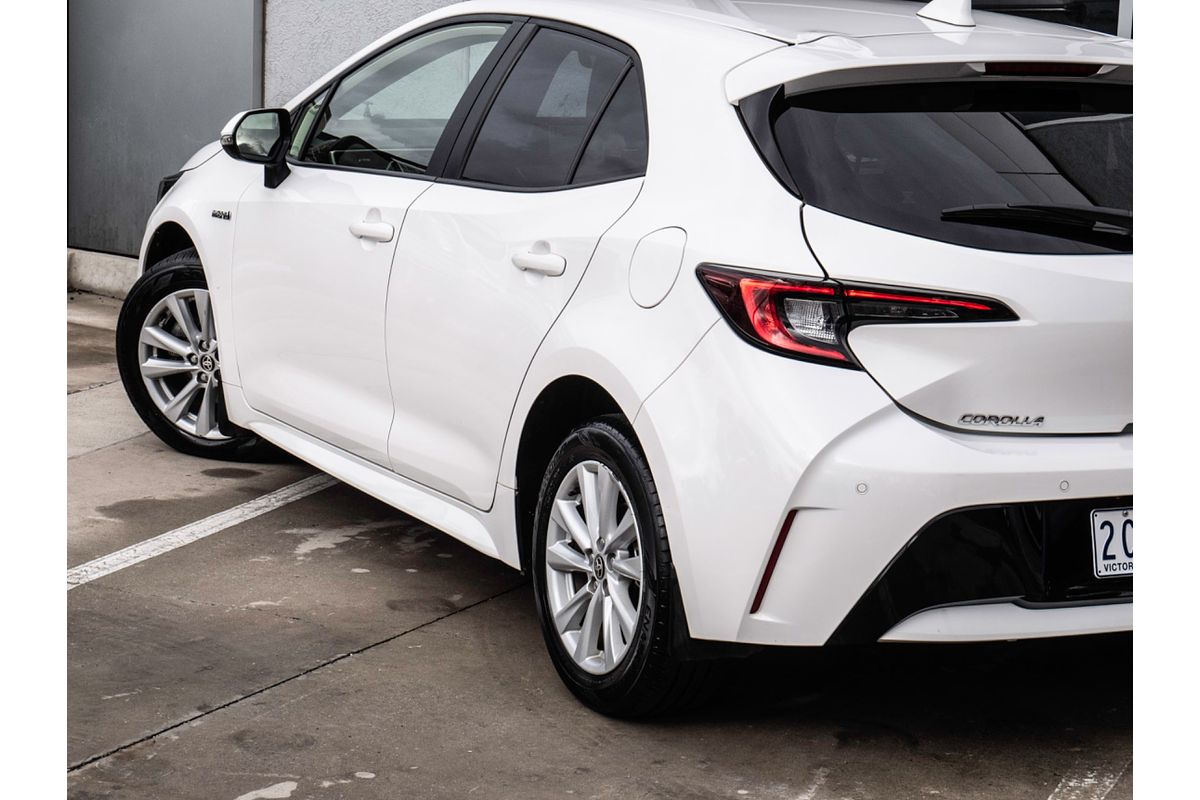 2023 Toyota Corolla SX Hybrid ZWE219R