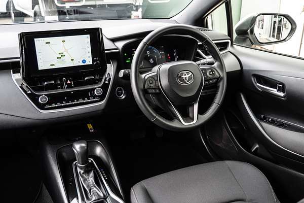 2023 Toyota Corolla SX Hybrid ZWE219R