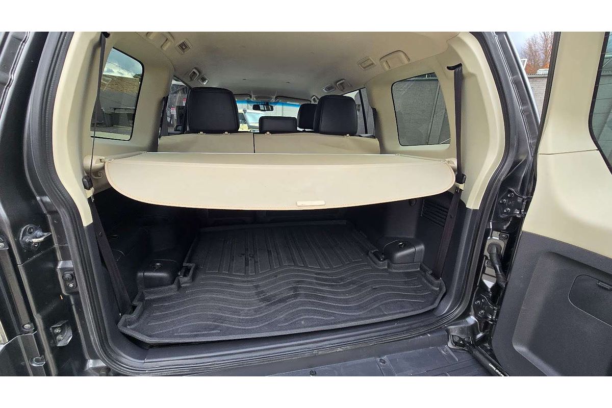 2017 Mitsubishi Pajero GLS NX