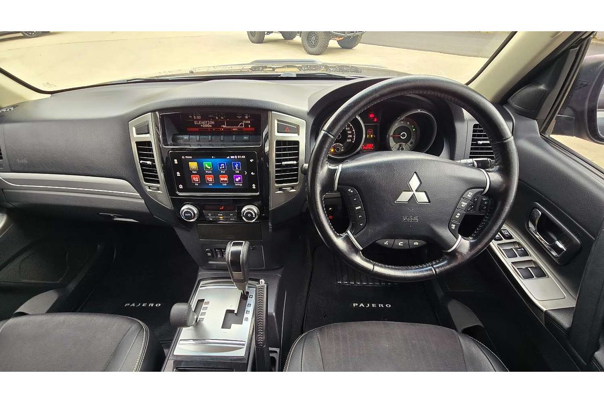 2017 Mitsubishi Pajero GLS NX