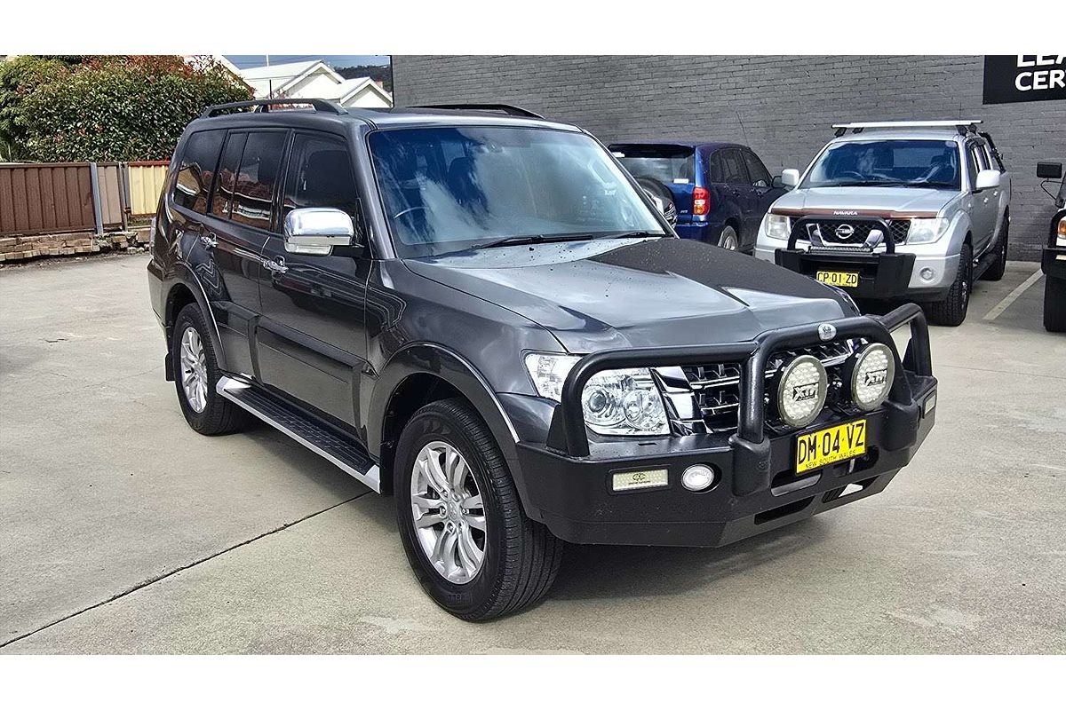 2017 Mitsubishi Pajero GLS NX