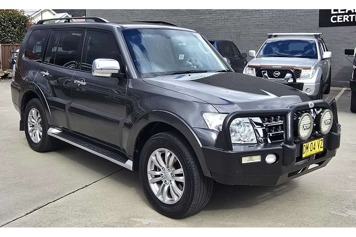 2017 Mitsubishi Pajero GLS NX