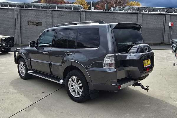 2017 Mitsubishi Pajero GLS NX