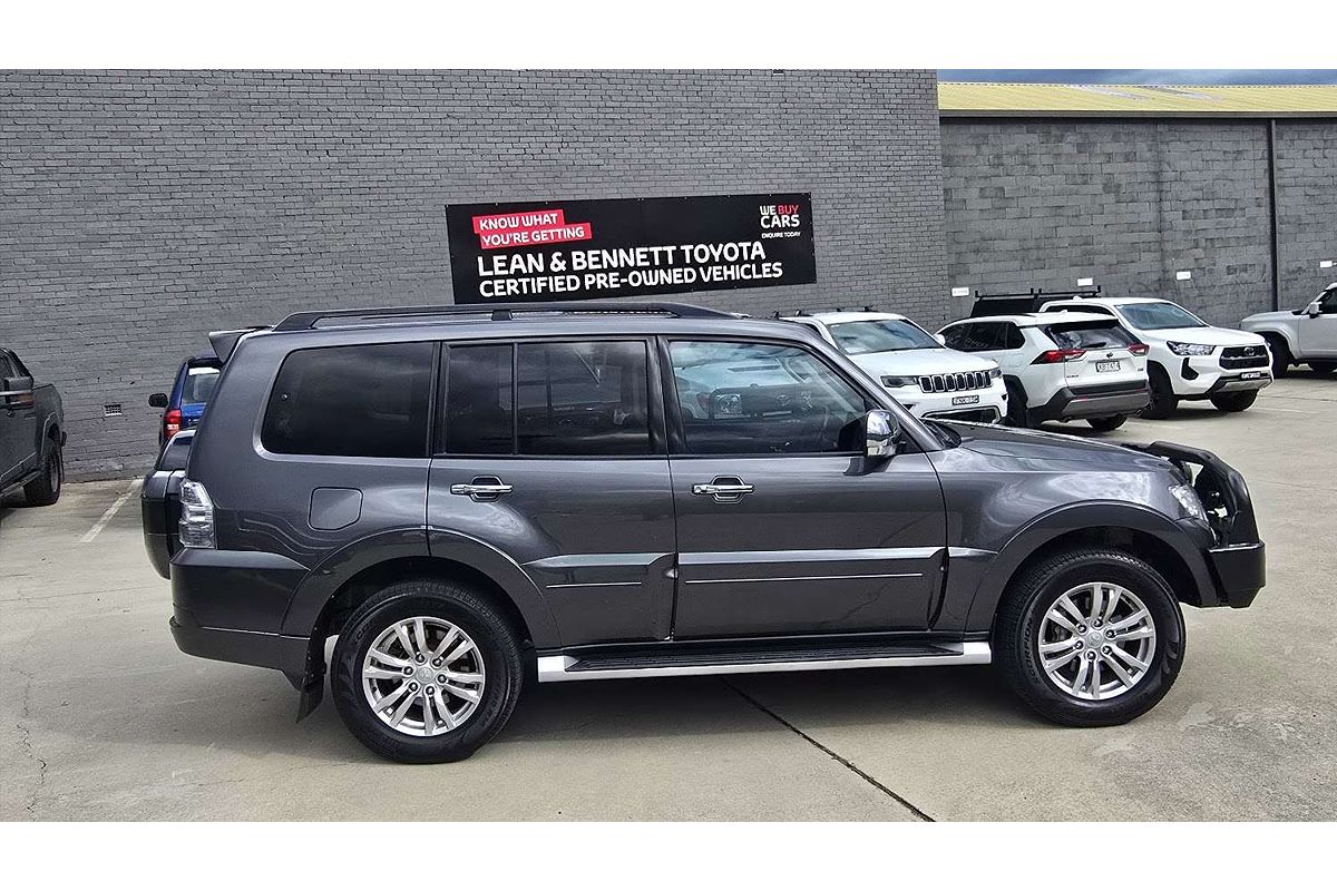 2017 Mitsubishi Pajero GLS NX