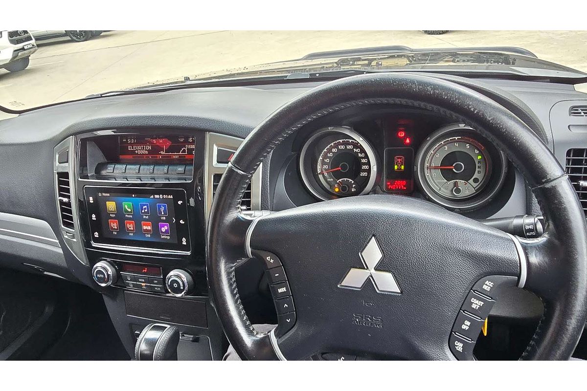 2017 Mitsubishi Pajero GLS NX