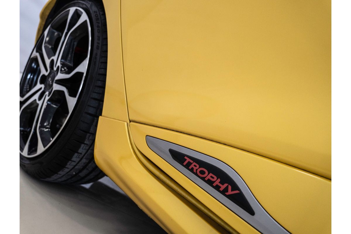 2016 Renault Clio R.S. 220 Trophy IV B98