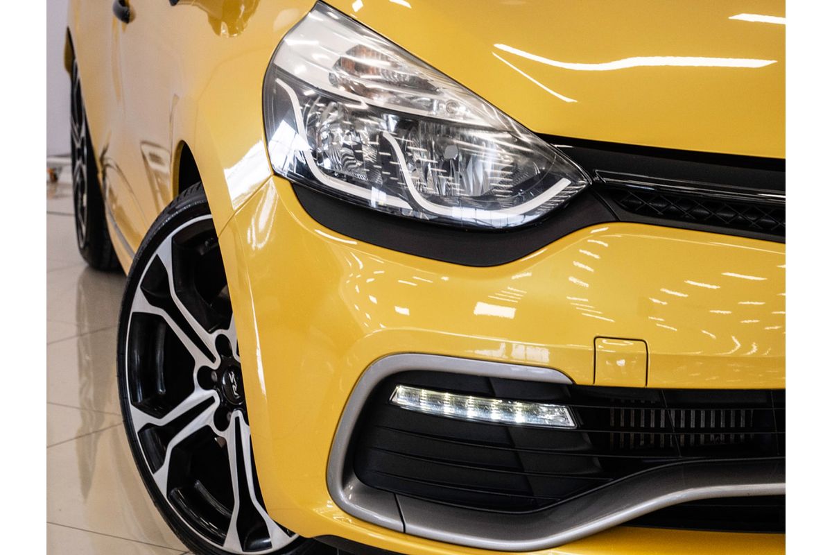 2016 Renault Clio R.S. 220 Trophy IV B98