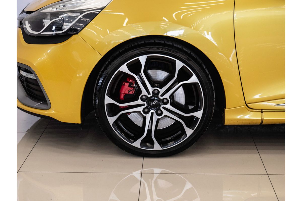 2016 Renault Clio R.S. 220 Trophy IV B98