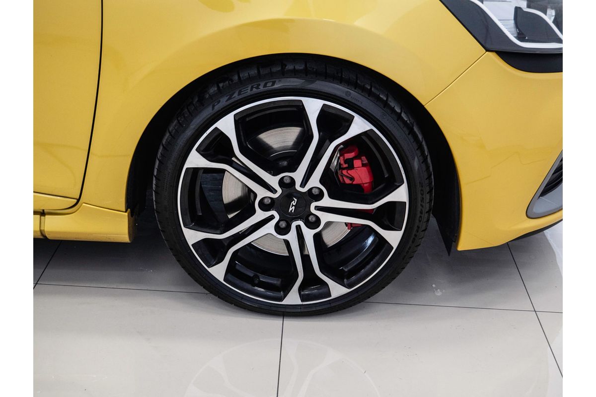 2016 Renault Clio R.S. 220 Trophy IV B98