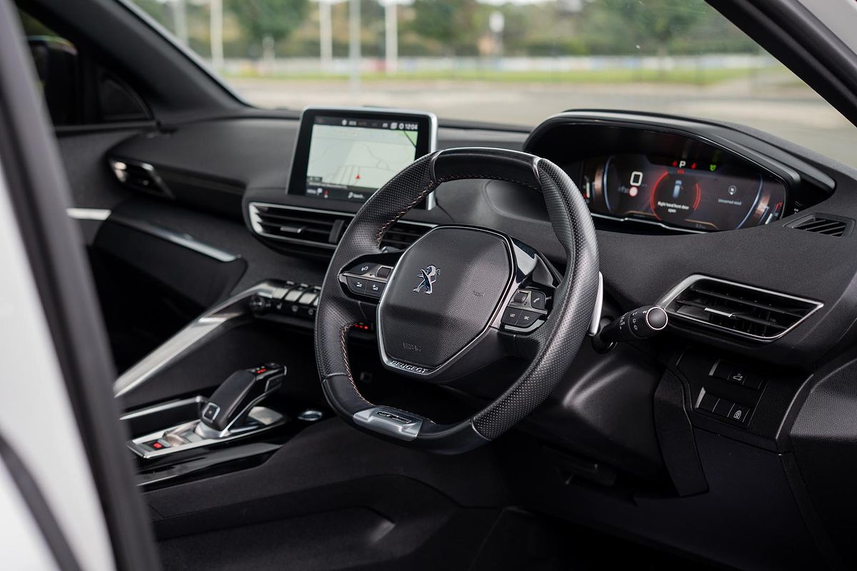 2020 Peugeot 5008 GT Line P87