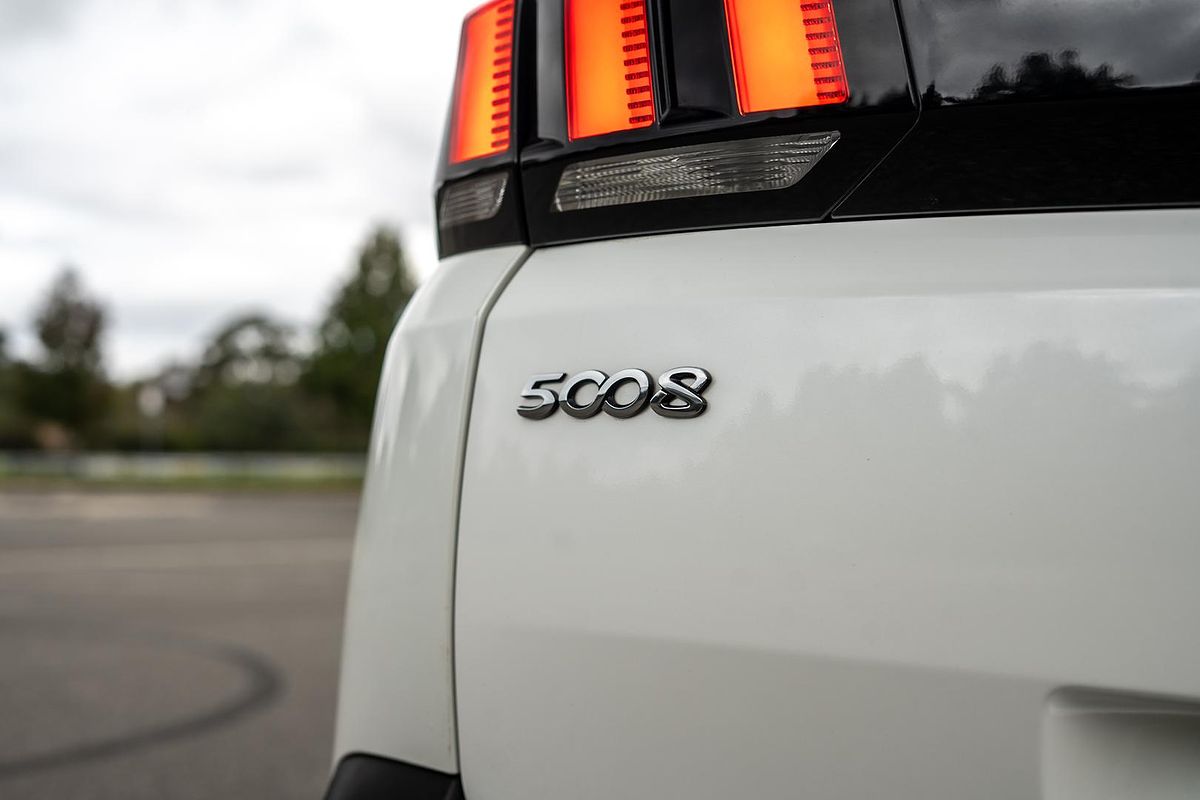 2020 Peugeot 5008 GT Line P87