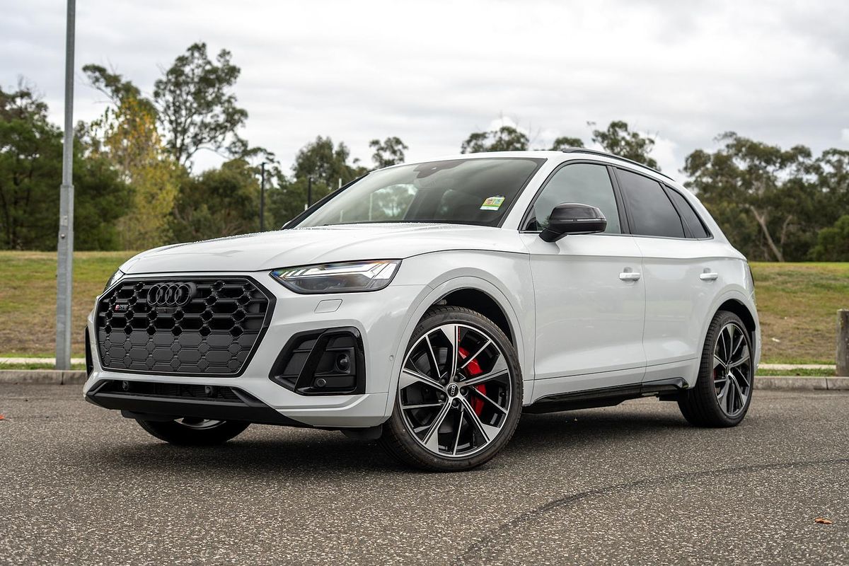 2024 Audi SQ5 TDI FY
