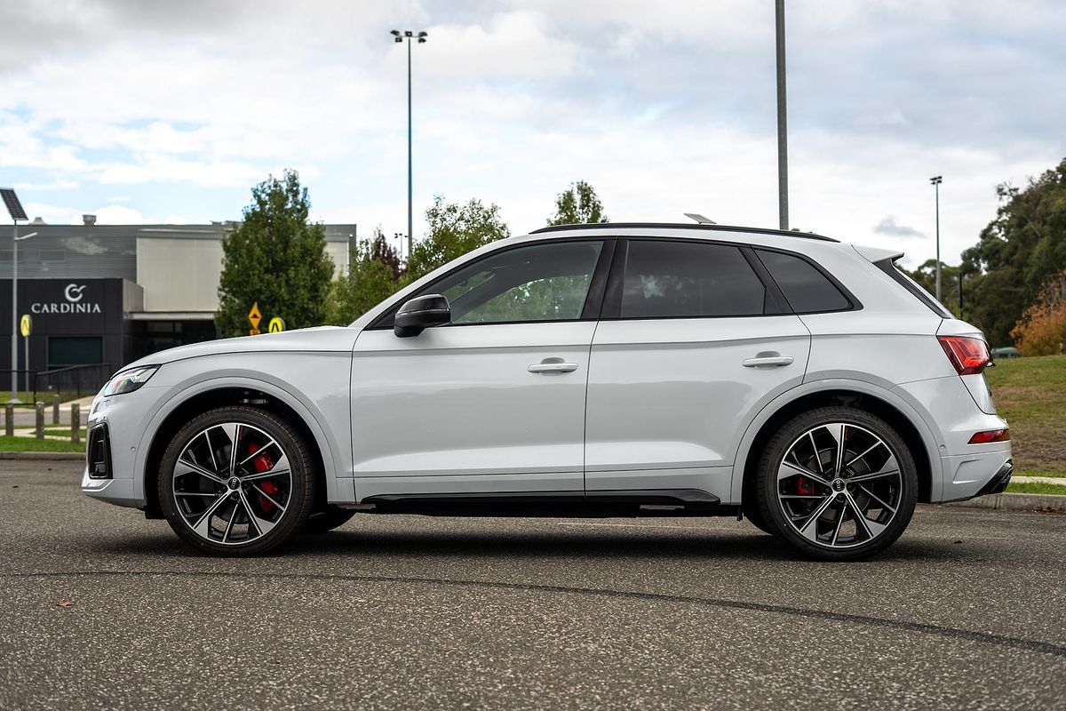 2024 Audi SQ5 TDI FY