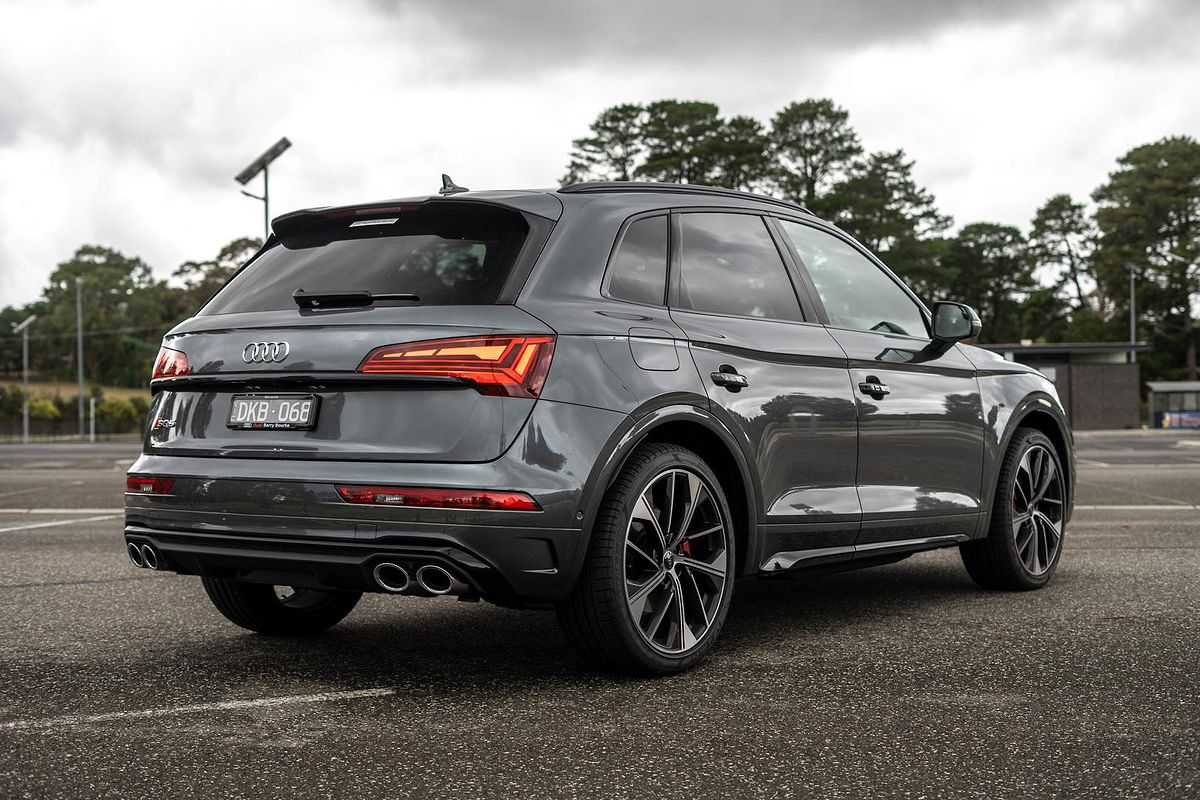 2025 Audi SQ5 TFSI FY