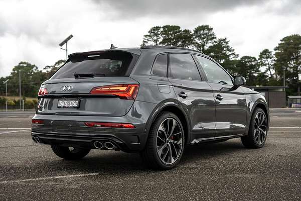 2025 Audi SQ5 TFSI FY