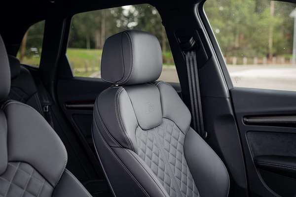 2025 Audi SQ5 TFSI FY