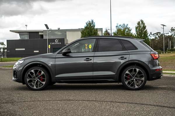 2025 Audi SQ5 TFSI FY