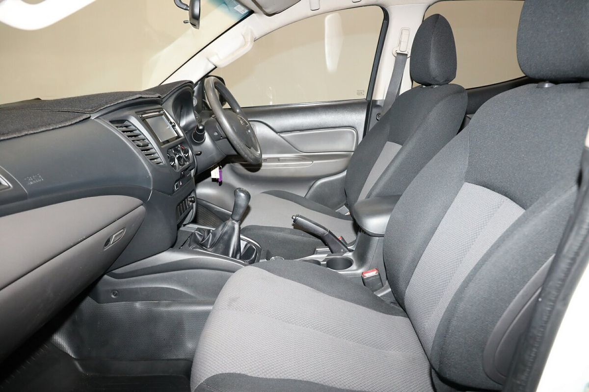 2016 Mitsubishi Triton GLX+ MQ 4X4