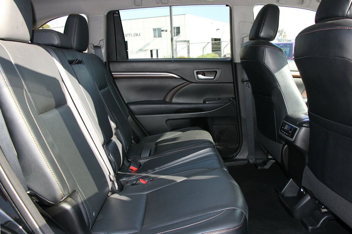 2016 Toyota Kluger Grande GSU50R