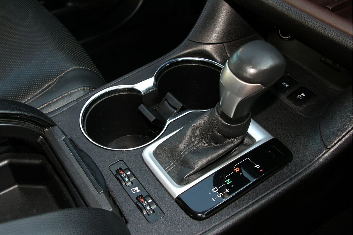 2016 Toyota Kluger Grande GSU50R