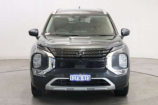 2024 Mitsubishi Outlander LS ZM