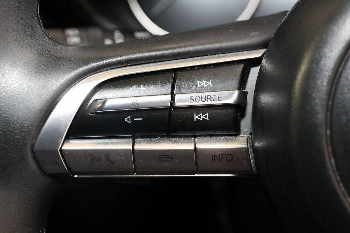 2024 Mitsubishi Outlander LS ZM
