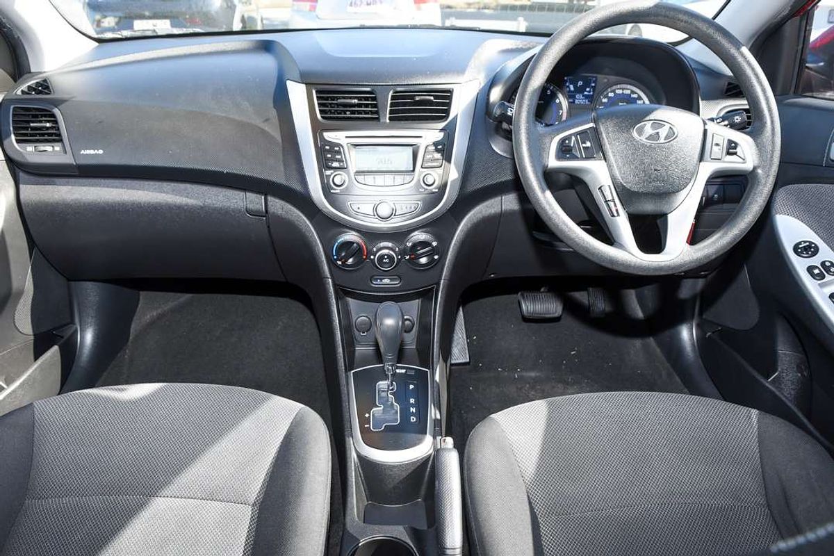 2012 Hyundai Accent Active RB
