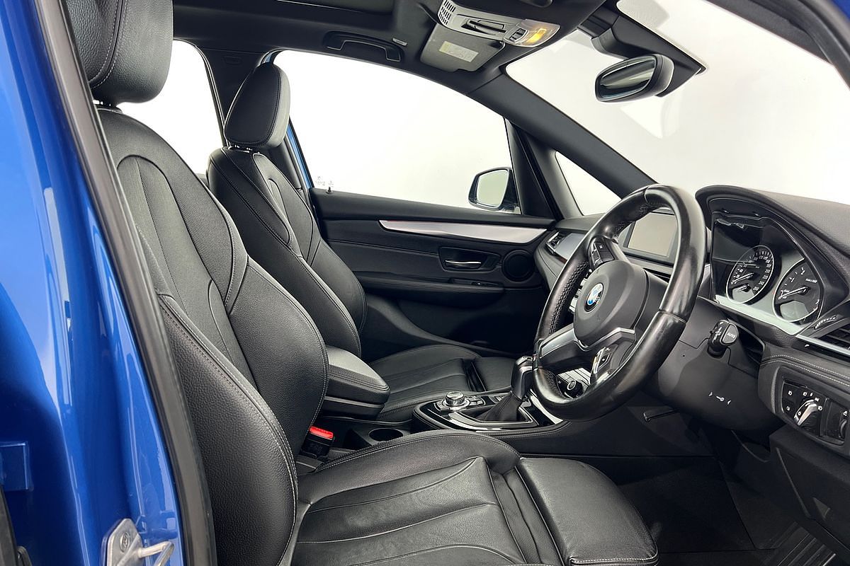 2016 BMW 2 Series 220i M Sport F45