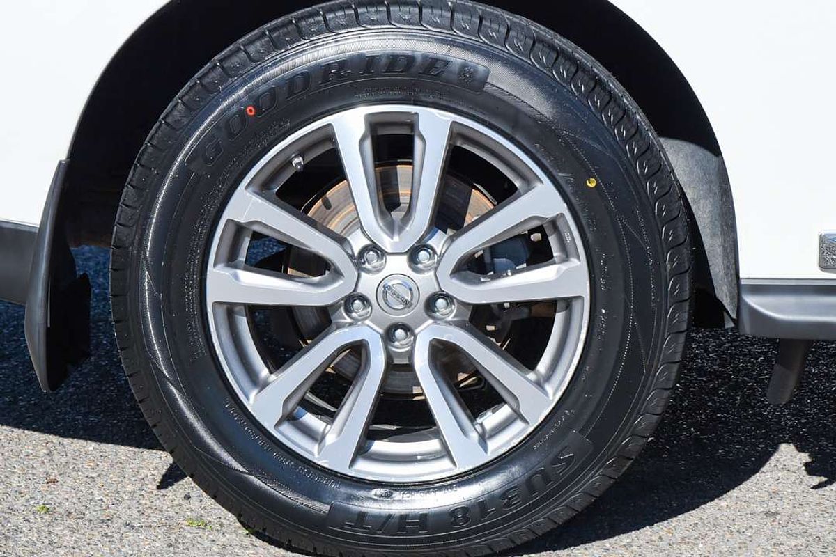 2015 Nissan Pathfinder ST-L R52
