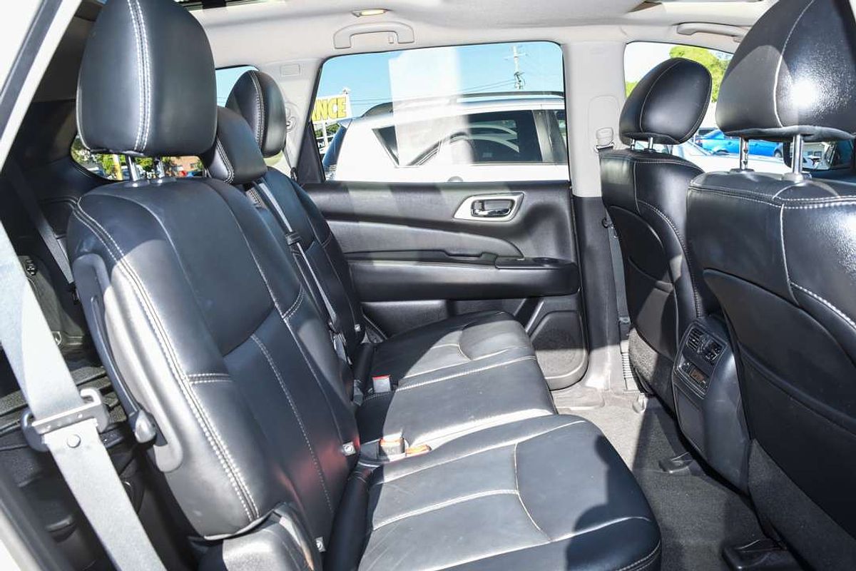 2015 Nissan Pathfinder ST-L R52