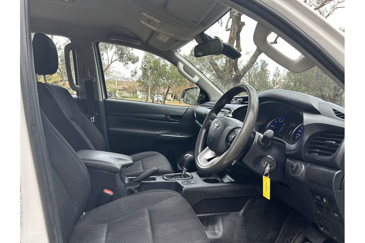 2019 Toyota Hilux SR GUN126R 4X4
