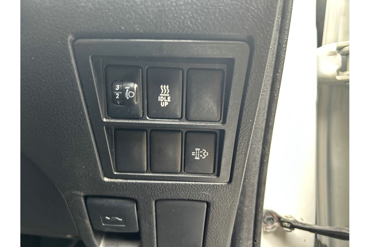 2019 Toyota Hilux SR GUN126R 4X4