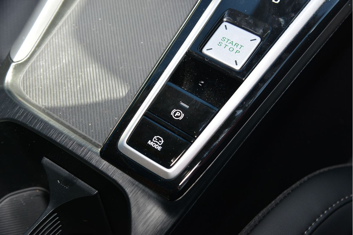 2025 MG ZS Essence Turbo ZS32